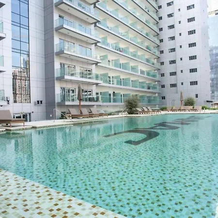 Globalstay Damac Majestine Apartments Дубай Екстер'єр фото